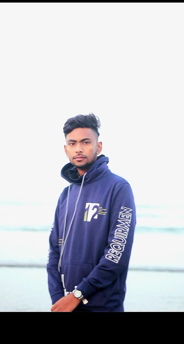 Maruff67's tweet image. Life is short🙃