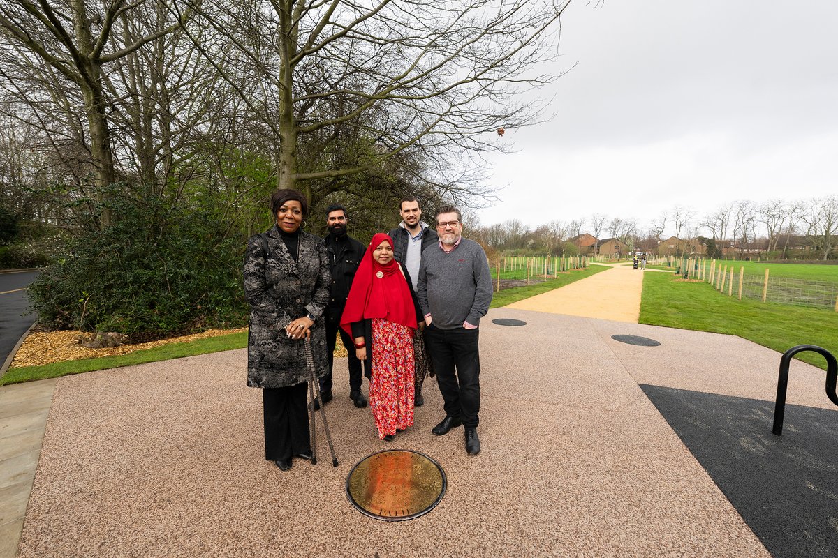 NewhamLondon's tweet photo. The opening of the Queen Elizabeth Memorial Pathway in Beckton Parks is celebrated with pupils from Ellen Wilkinson Primary School.

The newly formed Beckton Meadows is home to this new memorial pathway dedicated to Queen Elizabeth II.

https://t.co/LhQJfLmSwC https://t.co/ip3gfbfW7x