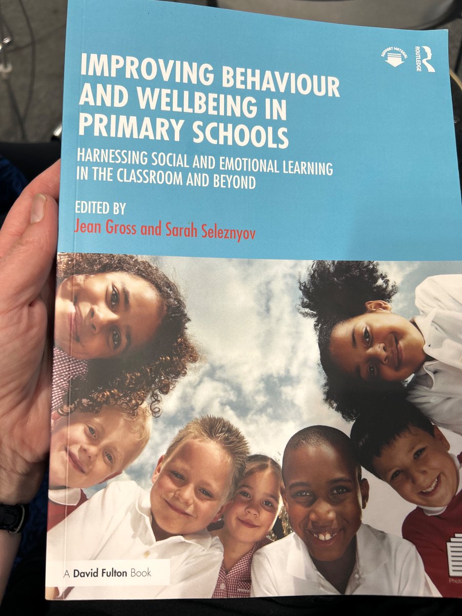 Delighted to be at the launch of our new book! Wonderful to celebrate the work of so many teacher-researchers and experts coming together. ‘Pracademics’ in action! @_bigeducation @JeanGrossCBE @hiddendepths @PinnerWoodSch @sarahseleznyov routledge.com/Improving-Beha…