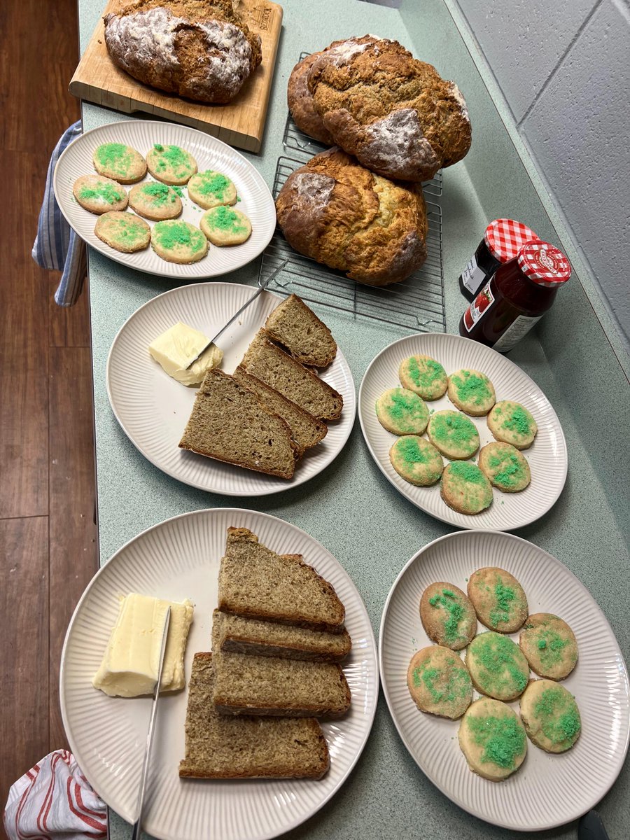 Fireball_Equip's tweet photo. We had the luck o’ the Irish with us last Friday!

From homemade irish soda bread to green beer and authentic tunes, we had a four leaf clover on our side and were feeling lucky. ☘️🇮🇪

See the fun: https://t.co/zFxyLFQb80 https://t.co/sEEw0VPgkf