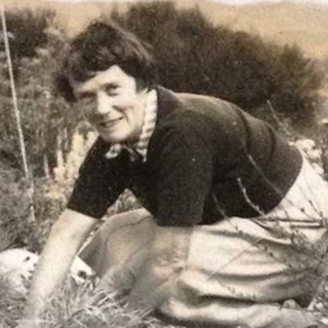 In the second of our Women’s History Month posts, we’re remembering Christine Falwasser, the pioneering deputy head gardener at Eltham Palace during the Second World War. Discover more about Christine’s work and the impact women have had on gardening here >english-heritage.org.uk/learn/historie…