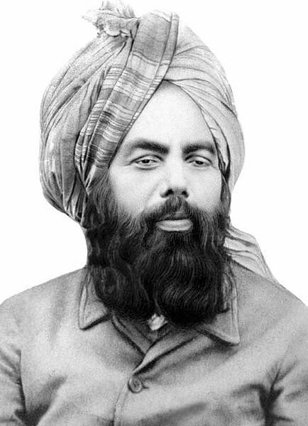 qalamsultan's tweet photo. مرد اپنے گھرکا امام ہوتا ہے۔پس اگر وہی بداثر قائم کرتا ہے توکس قدر بداثر پڑنے کی امید ہے۔مرد کو چاہئے کہ اپنے قویٰ کو برمحل اور حلال موقع پر استعمال کرے..ایک قوت غضبی ہے.اعتدال سے زیادہ ہو تو جنون کا پیش خیمہ ہوتی ہے..جو آدمی شدید الغضب ہوتا ہے اس سے حکمت کا چشمہ چھین لیا جاتا ہے https://t.co/Eh0VGm8dAw