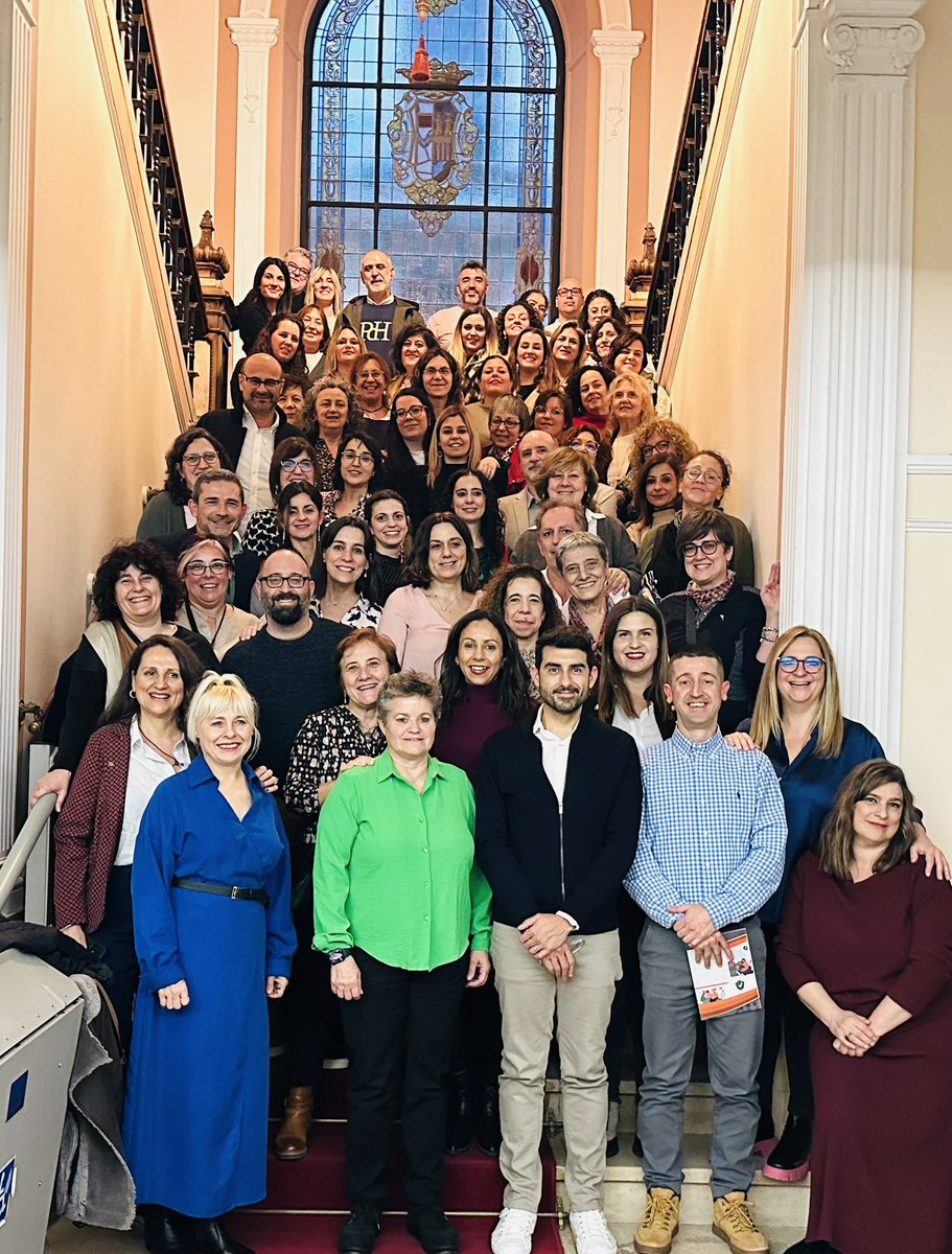 El pasado sábado tuvo lugar en Zamora la Asamblea General Ordinaria, donde se reunieron la Junta de Gobierno del Consejo General del Trabajo Social y la representación de los 36 Colegios Oficiales y los 2 Consejos Autonómicos. Continúanos trabajando en la misma dirección.