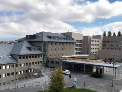 jcyl's tweet photo. 🏥@jcyl invertirá más de 30 M€ en la ampliación del Hospital de #Segovia, un nuevo edificio que contará con 12.000 m²

🔹Unidad de radioterapia
🔹Incremento de consultas externas
🔹Incorporación de los hospitales de día geriátrico y de salud mental

https://t.co/9enFfPGcWO https://t.co/2u8FQV6t89