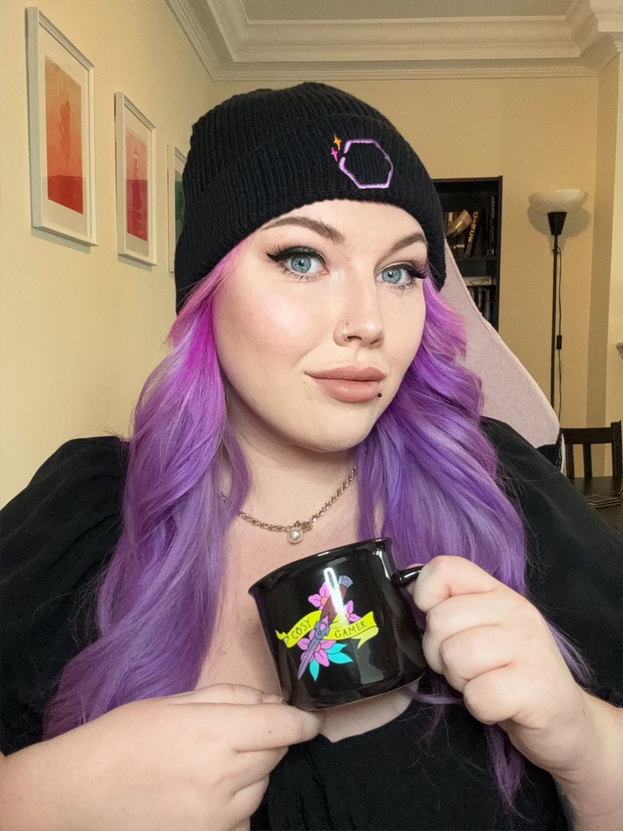SallyGameDev's tweet photo. Big, huge, massive thank you to @Neonhive for the lovely care package! Congratulations on your new publishing arm - big things to come.
#gifted #neonhive https://t.co/2AnOvZ1AGC