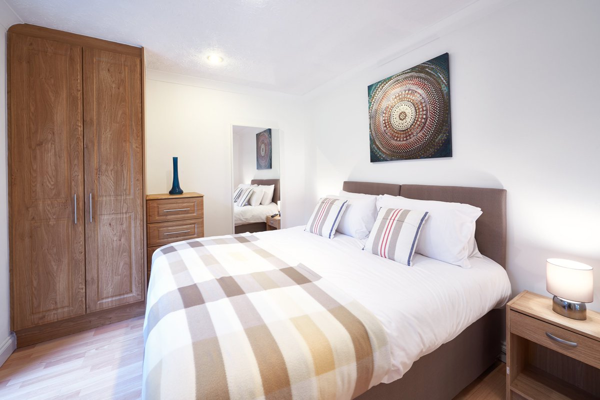 ShortStay:MK tweet media