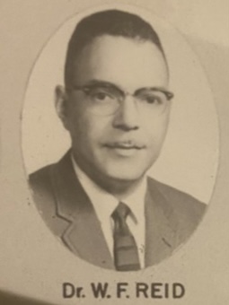 90For90's tweet image. Happy 99th Birthday🎂to Dr. Fergie Reid, Sr !

So much good, for so many people; opening doors, long intentionally sealed tight, so others might more easily pursue opportunities your generation could only imagine.

A wonderful work in progress. Please continue !

Thank you 🙏