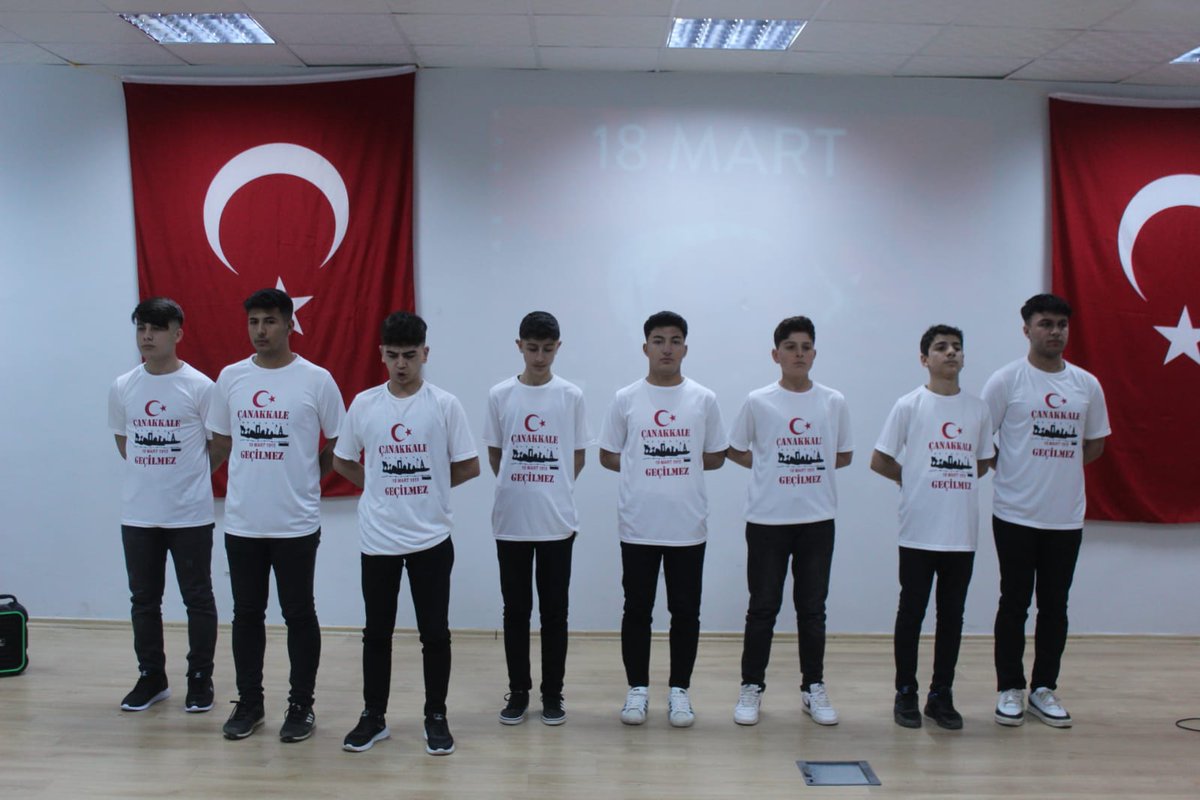 baykanbld's tweet photo. VEYSEL KARANİ  ANADOLU İMAM HATİP LİSESİ KONFERANS SALONUNDA  “ 18 MART ÇANAKKALE ZAFERİ VE ŞEHİTLERİ ANMA GÜNÜ ” PROGRAMI DÜZENLENDİ
👇👇
DETAY : https://t.co/YmMh0q2ucx https://t.co/takdnfmQO2