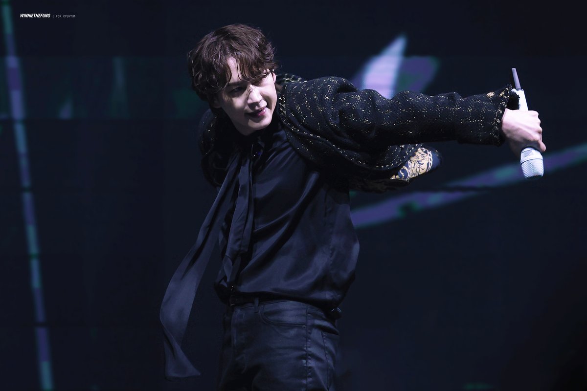 KYUpiter_w's tweet photo. [HD] 240310 KYUHYUN ASIA TOUR ‘Restart’ in Seoul  D3-5

🖤🐈‍⬛

#규현 #KYUHYUN #圭賢 
#圭贤 #규현아_사랑해 https://t.co/1UAqbrPH5G