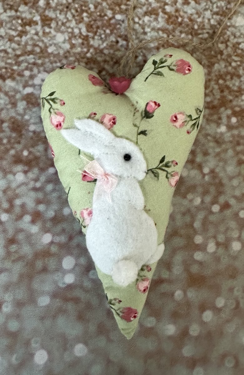 herts_crafts's tweet photo. We have added lots of new stock to  our online shop
For the full selection visit https://t.co/U20au5LEvE
in 2024 we are raising funds for @thehertfordpantry all profits from items we sell will be donated https://t.co/OvGeFIL22y