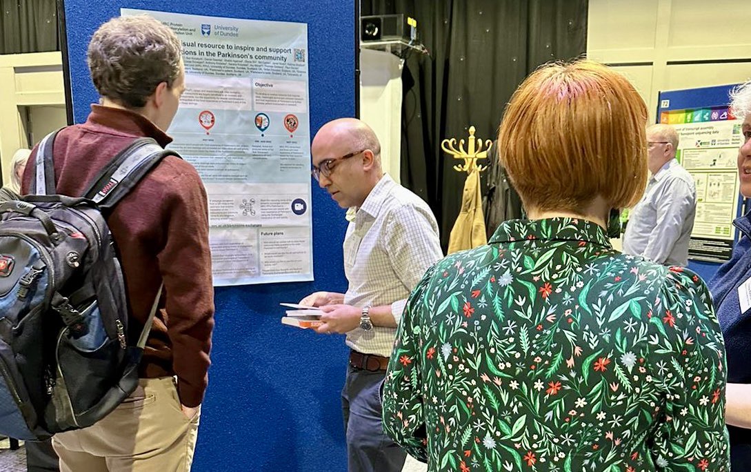 SarahMuir's tweet photo. Loved sharing our co-produced @mrcppu #Exchanges project at @UoDLifeSciences Research Symposium &amp; hearing that it’s inspiring other researchers to consider #publicengagement #patientinvolvement, brilliant! 

#parkinsons #parkinsonsresearch 
https://t.co/t6DjpKKpYE https://t.co/S3bznSIRHj