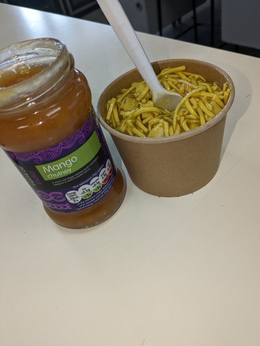 nlgrantl6's tweet photo. S1 frugal food lesson... Using up cupboard ingredients to make their own pot noodles 🍜 https://t.co/dD6w6uDmnh