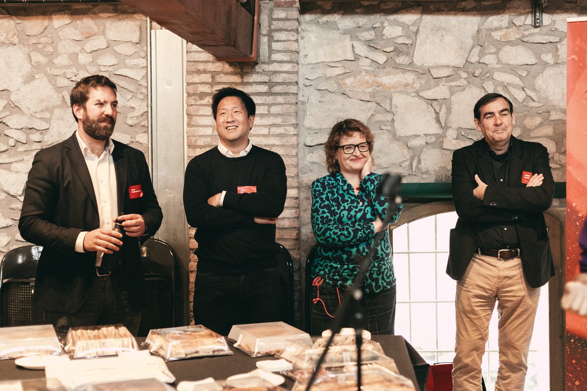 GameBCN's 9th edition began with a bang last Thursday! 🎉 Embracing the community, we saw 6 amazing teams showcase their unique, inspiring projects, embodying the entrepreneurial spirit. As GameBCN grows, connecting universities, big gaming companies, and indie studios, we're