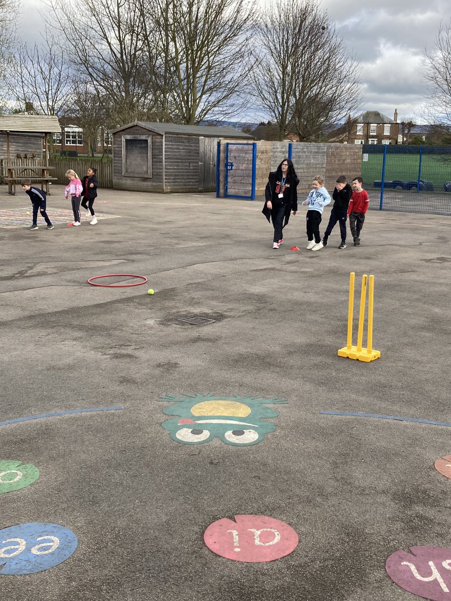 Teacher CPD last week at <a href="/PrimarySowerby/">Sowerby Primary Academy</a> .  We looked at throwing 🎯<a href="/Chance2Shine/">Chance to Shine</a> we are promoting <a href="/allstarscricket/">All Stars Cricket</a> for <a href="/ThirskCC/">Thirsk Cricket Club</a>