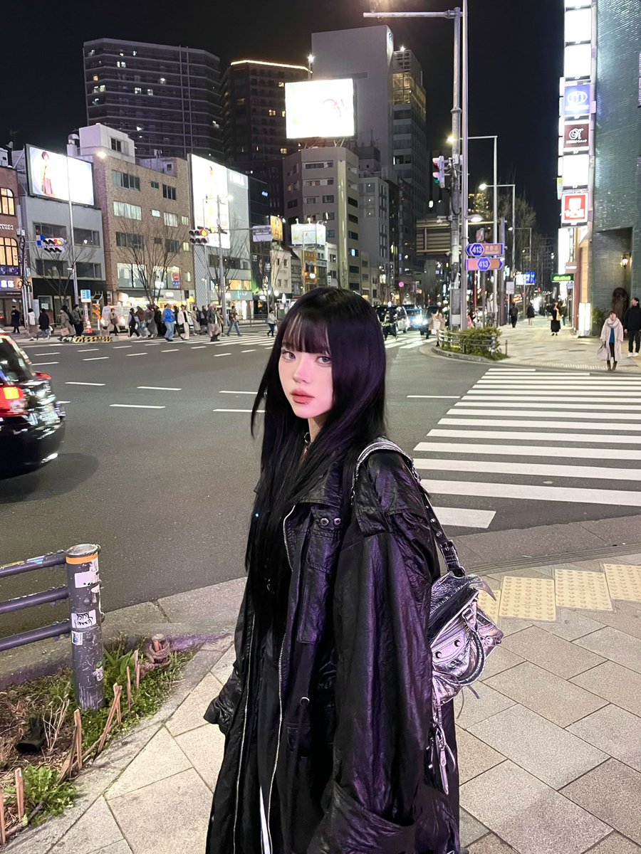 6mapi6's tweet photo. バ！ https://t.co/9Cu0C7SpRZ
