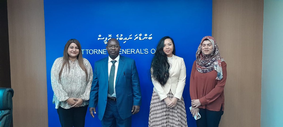 In his line of meetings during his mission in Maldives, the UN Expert, met with the Attorney General at the Attorney General's Office to discuss legislative progress in the Maldives. The Office of Human Rights and International Affairs Division was also visited. #keepHopeAlive,