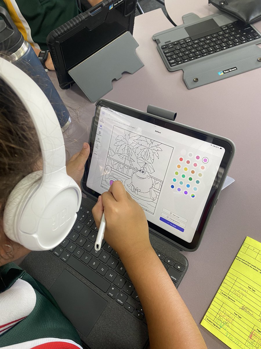 Year 4 have been loving playing with #reflect in @MicrosoftEDU and discussing the various emotions at check-ins. Loving this in the classroom and how it can be used across the curriculum 😊
