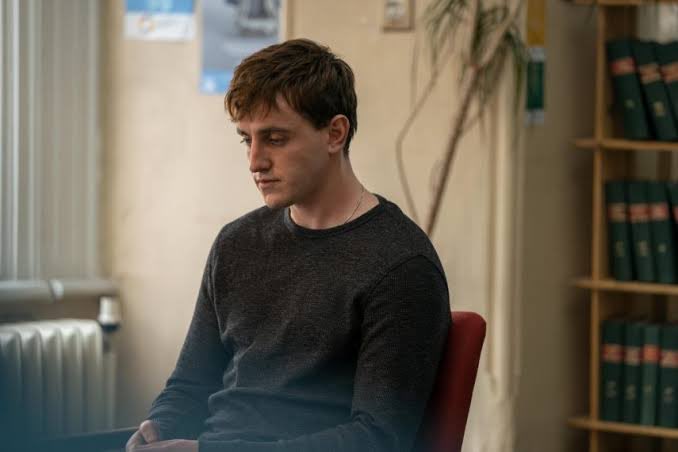 _prishas's tweet photo. one month into uni #relatable #connellcore #iamhimheisme #help #lololololol https://t.co/rhOJbb1kH4