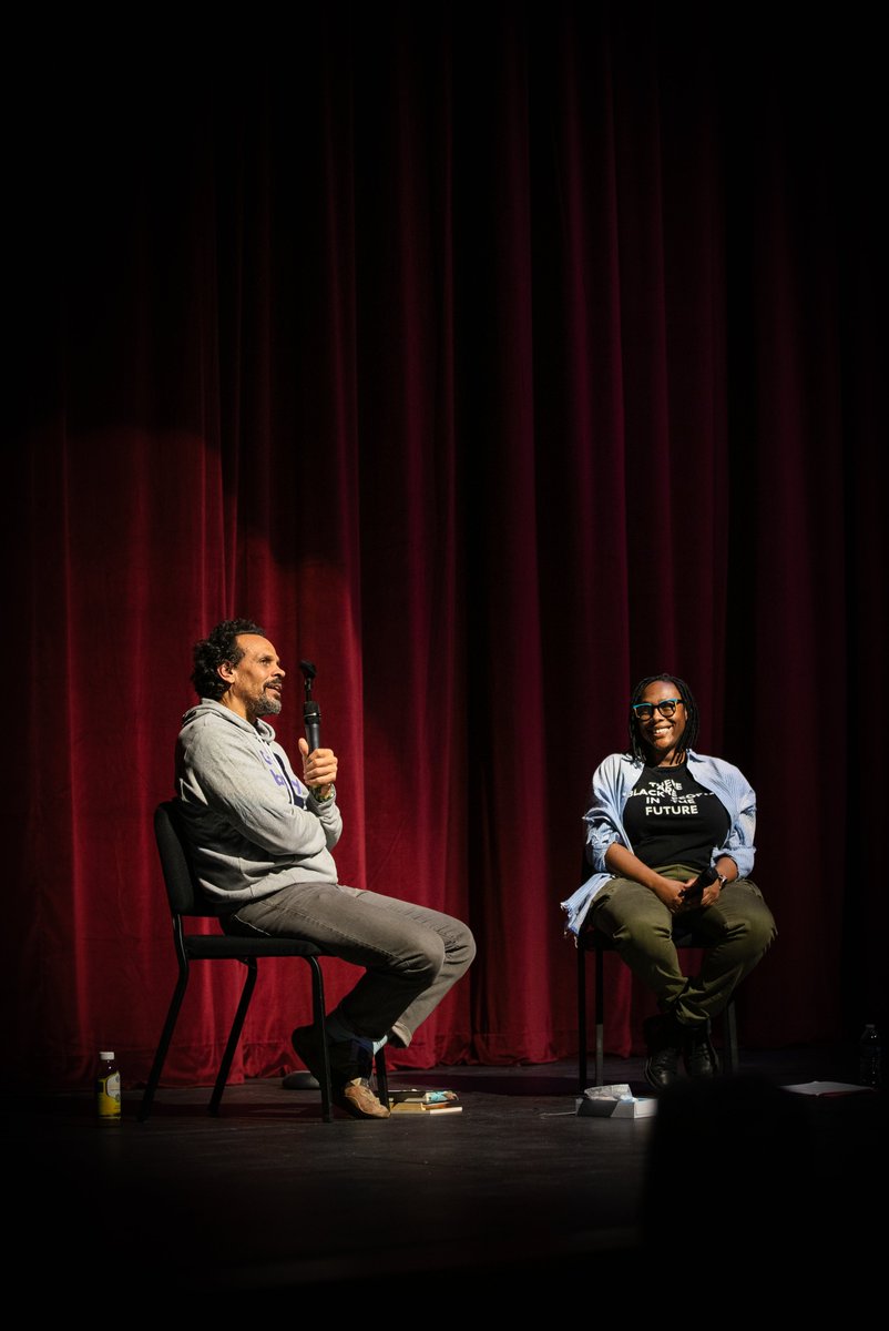 InsideOut's Detroit Youth Poetry Con was a massive success! A big thanks goes out to those who attended and supported this amazing day of workshops and community building! 
#WSU #wsuclas #poerty