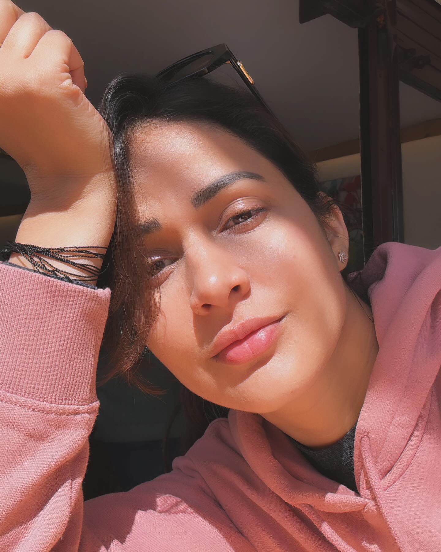 GI9IlugbgAA7fBy?format=jpg&name=large