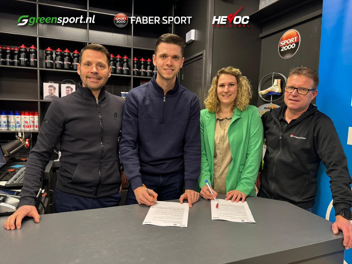 GreensportN's tweet photo. 🏐 𝐍𝐢𝐞𝐮𝐰𝐞 𝐬𝐚𝐦𝐞𝐧𝐰𝐞𝐫𝐤𝐢𝐧𝐠 🏐

We zijn verheugd om een gloednieuwe samenwerking aan te kondigen tussen @Hevoc89 https://t.co/nHfBfNF5TA  en @FaberSport 📢

Voor de komende 5 jaar slaan we de handen ineen🔥
#HEVOC #Greensport #FaberSport #JAKO https://t.co/3gLPbpTsaH