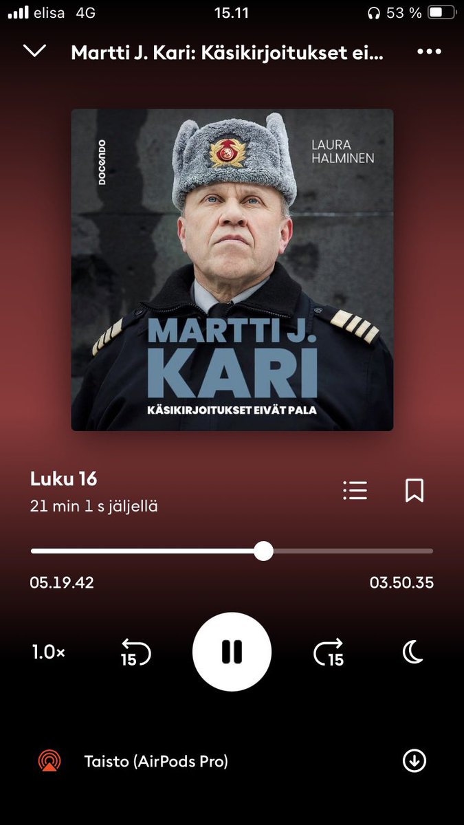 taistoj's tweet photo. On tämä kyllä niin kiinnostava kirja, voi jestas. Erittäin informatiivinen, hauska ja koskettava. #Docendo #kirjallisuus https://t.co/zMZPdkyd74