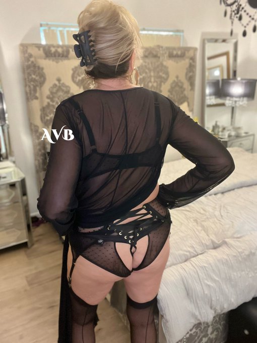 Mornin' loves! 💕  #Cam #Sext #Chat #Date #FMTY #Mature  https://t.co/KUL9TrKdoy https://t.co/jGzpcTS<a href="/tag/cam"class="tags">#Cam</a><a href="/tag/sext"class="tags">#Sext</a><a href="/tag/chat"class="tags">#Chat</a><a href="/tag/date"class="tags">#Date</a><a href="/tag/fmty"class="tags">#FMTY</a><a href="/tag/mature"class="tags">#Mature</a>