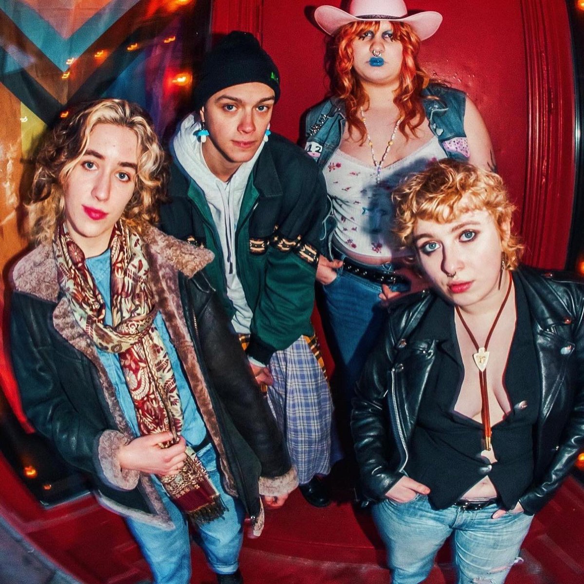 Black Widows tweet media