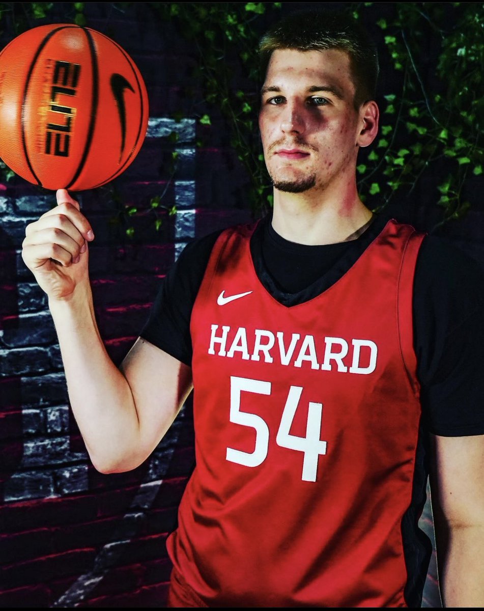 Harvard sophomore Matt Filipowski, twin brother of Kyle Filipowski, has entered the transfer portal @On3sports has learned. on3.com/transfer-porta…