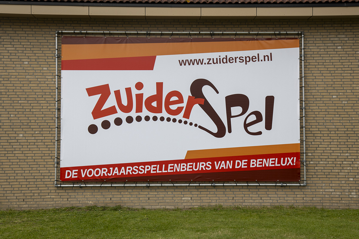 Zuiderspel 2024 was ouderwets gezellig en trok een record van 2886 speelse bezoekers. Mijn korte impressie: bordspeler.nl/2024/03/18/zui…