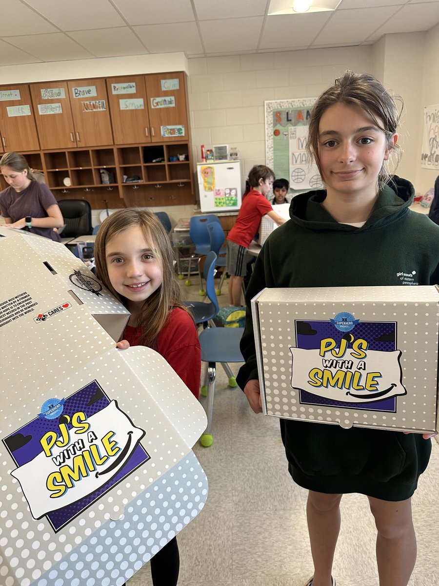 MontgomeryNPSD's tweet photo. Student Council finished another service learning project and assembled boxes for PJ’s with a Smile from the Superhero Foundation. (Boxes will be used to store a new pair of pajamas for moms of NICU babies.) @NPSD #MontgomeryRoaRSbettertogether https://t.co/fcylekelwy