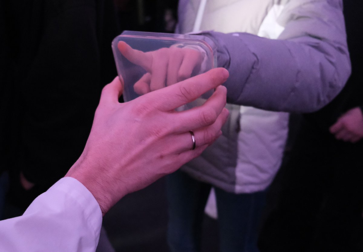 Today, we were thrilled to kick off our very first Science Event with students from Angergymnasium at @PlanetariumJena! Together, we dove into the fascinating world of microbes. Thanks for joining us! 🧪 #ScienceEducation #Microbiology #STEM #outreach