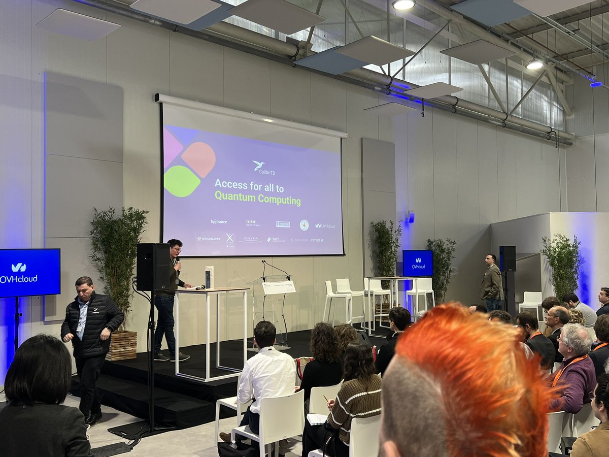 KarinejacqS's tweet photo. Chez @OVHcloud témoignage de notre adhérent @ItdColibr à l’occasion de  l’inauguration de l’ordinateur quantique #MosaiQ de @Quandela_SAS https://t.co/VYOyDmsjMl