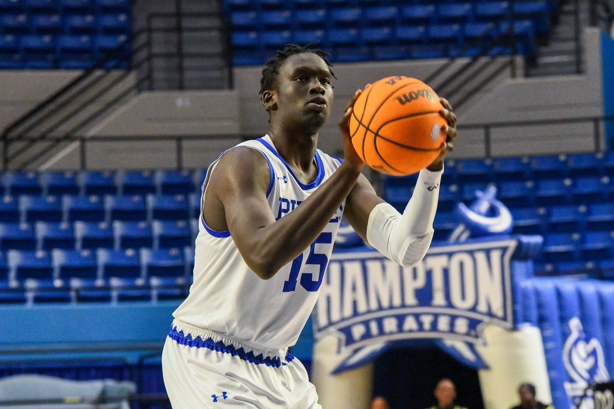 Hampton freshman Jerry Deng has entered the transfer portal @On3sports has learned. The 6-9 forward averaged 10.1 points on 39.1% 3P in 11 starts this season. From Norcross, Georgia. on3.com/db/jerry-deng-…