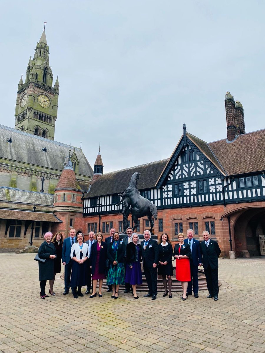High Sheriffs and their Consorts. Guests of His Grace the Duke of Westminster ⁦@MaryLizWalker1⁩ ⁦@hsshropshire⁩ ⁦@HS_Merseyside⁩ ⁦@DerbyshireHS⁩ ⁦@highsheriffs⁩
