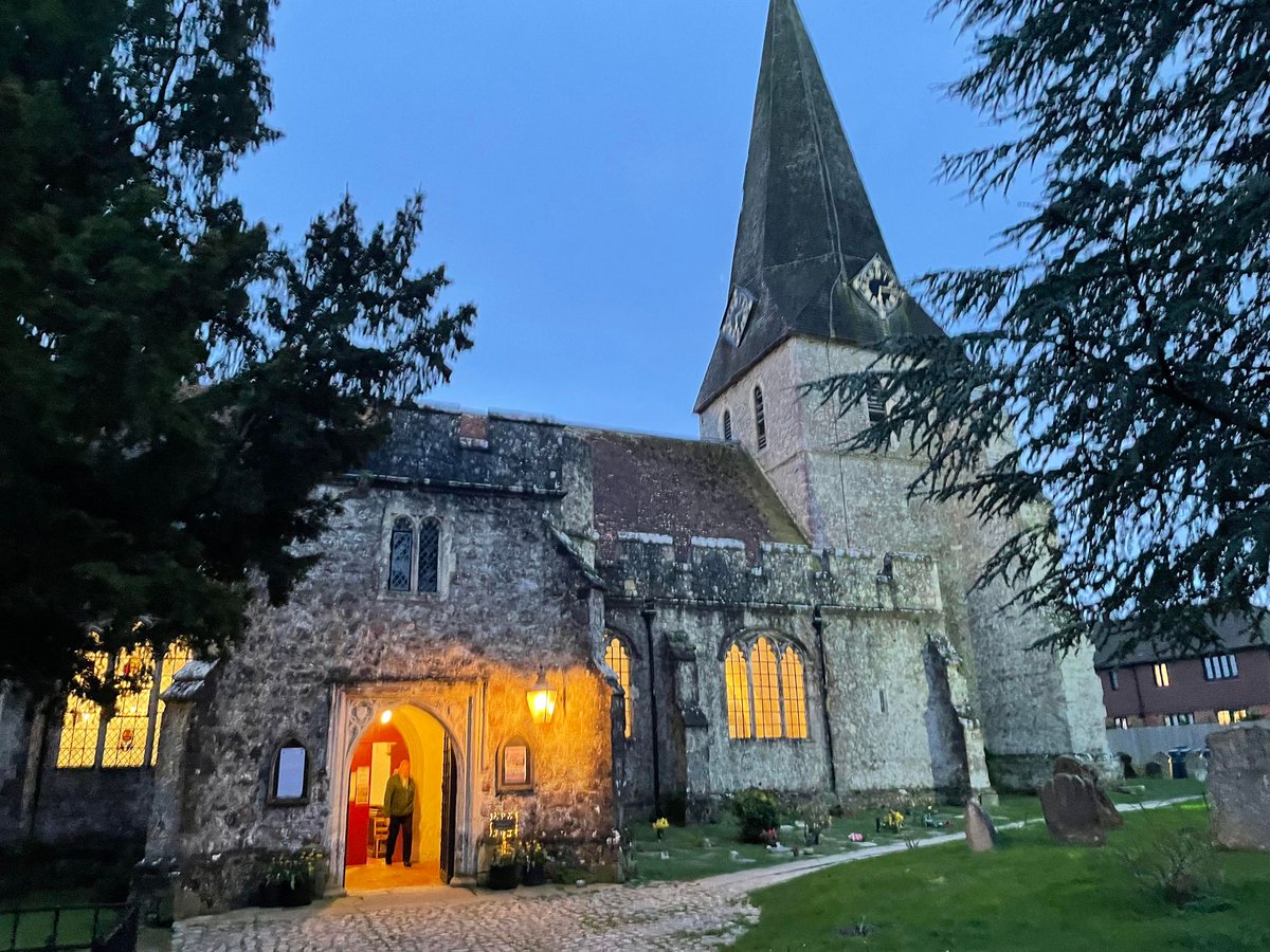 AshfordAYJO's tweet photo. A fabulous evening in the gorgeous All Saints' in Woodchurch to begin our '24 season- thank you so much to our packed house for a great evening!
@MyTenterden
@AshfordSchool
@AshfordMusicDpt
@UL_Partnership
@United_Music1 https://t.co/ZfhOYaVB0c