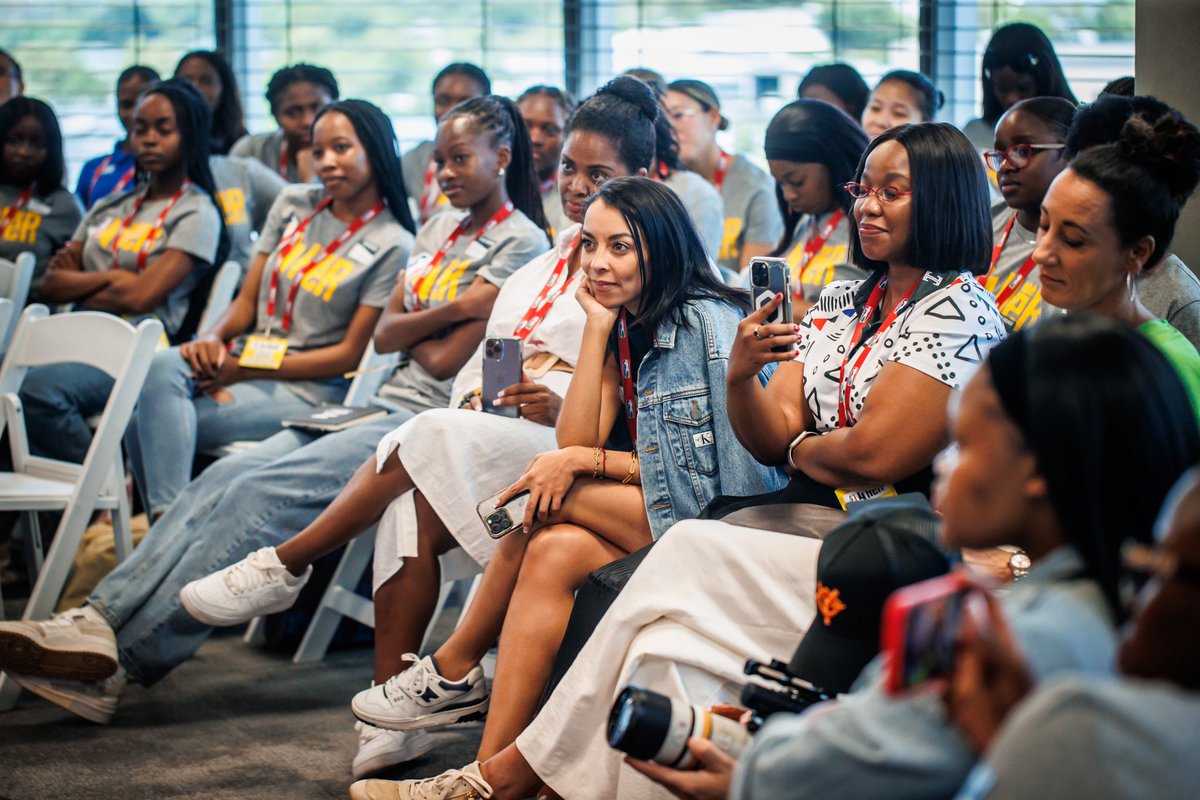 Our first #BAL4HER Careers in Sports workshop was 🔥! 
45 young women and 20 current executives and professionals in sports &amp; entertainment spent the day hearing from different industry and community experts, and discussing on deep levels about their professional and personal