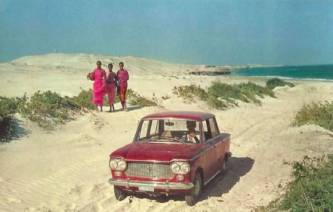 Mchecheto2's tweet photo. @Joe__Bassey #Somalis women 1975. https://t.co/WZSv0iD7Jy