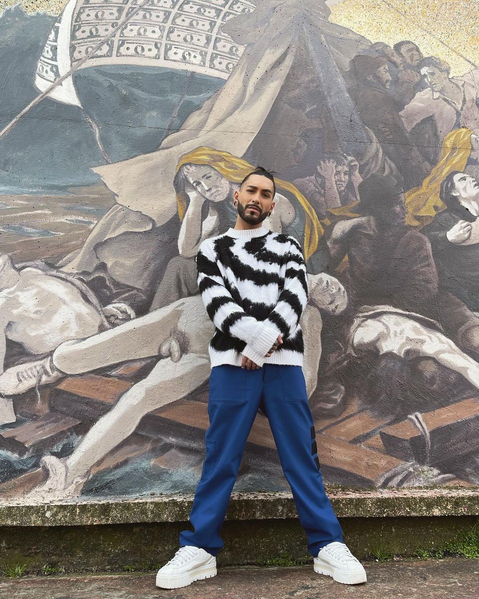 FCOffDilome's tweet photo. BACKSTAGE 🎬
Dilomé (@Dilome_officiel) sur le tournage de son prochain clip 🔥 https://t.co/WZxgGKbcvc