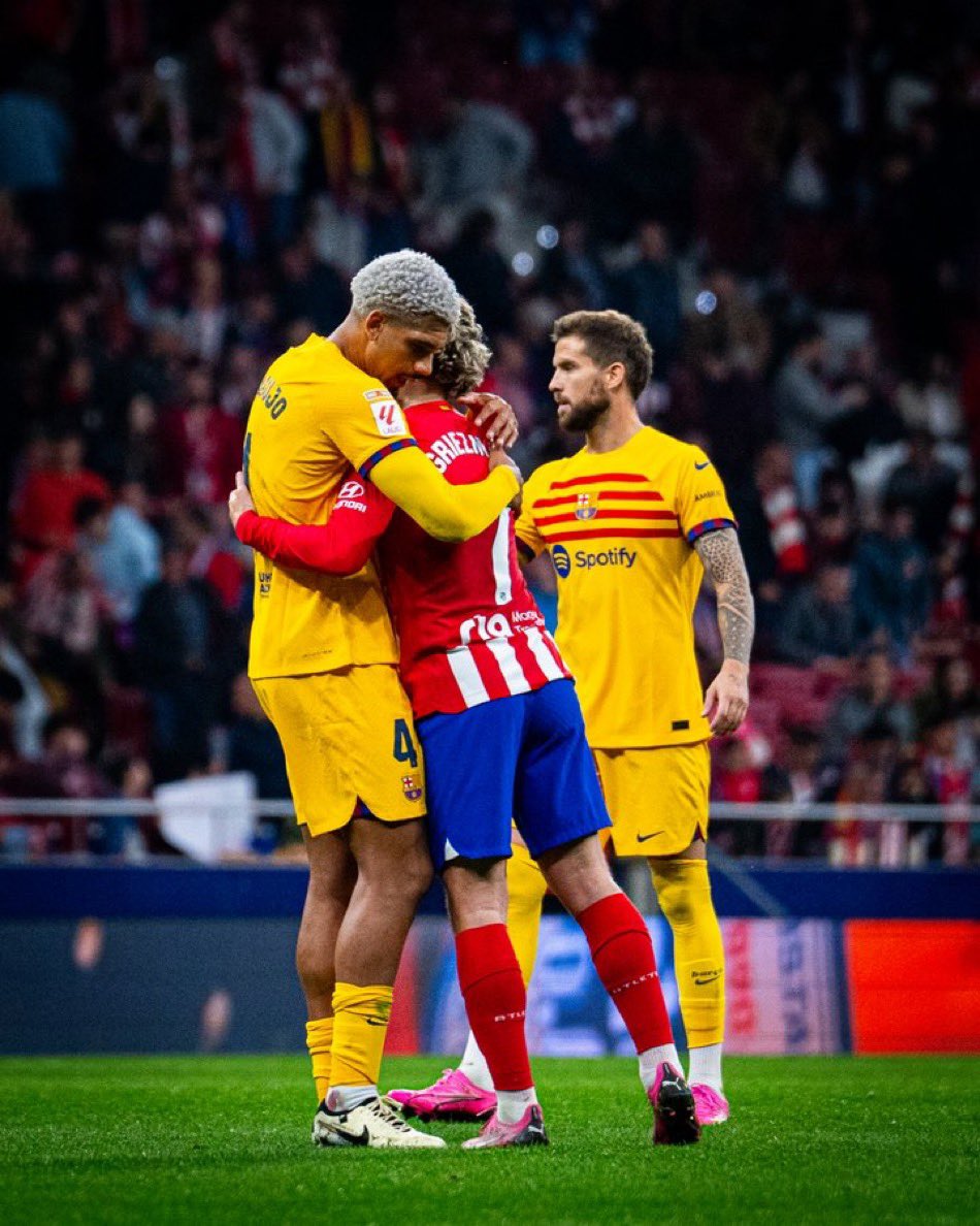 🤝 @AntoGriezmann 
#AtletiBarça