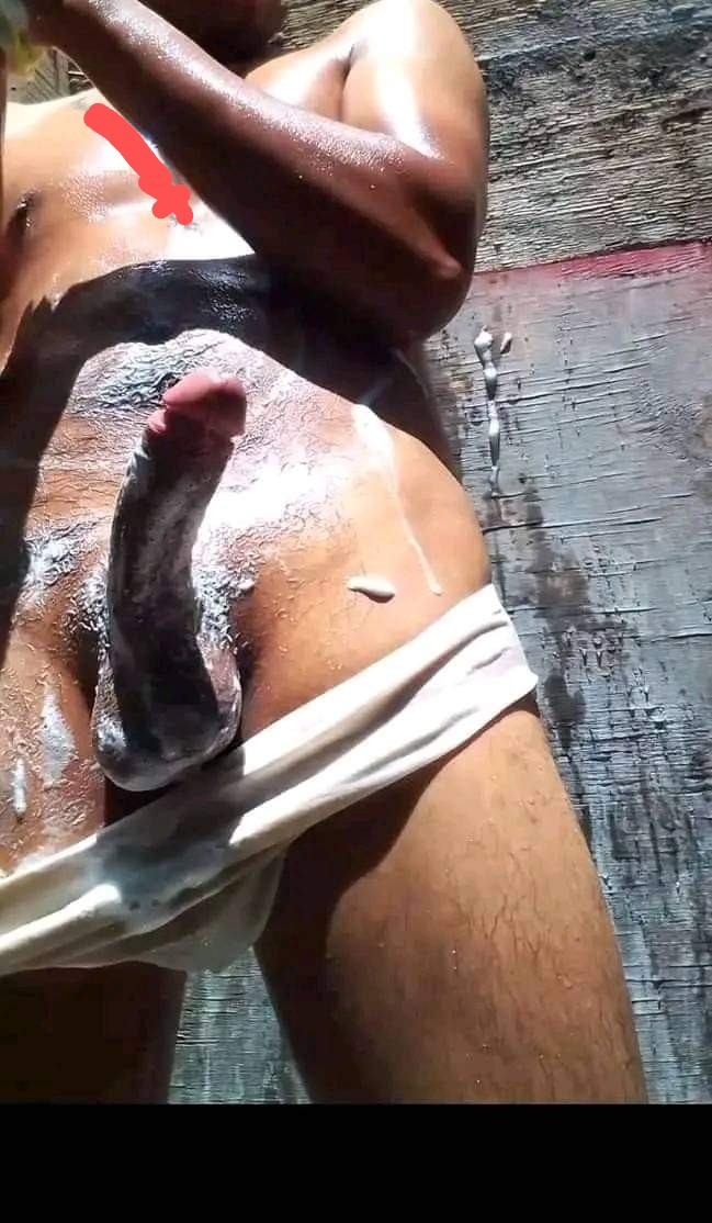 sola44141's tweet photo. @PutasYCornudos https://t.co/OhLesSD1f7
