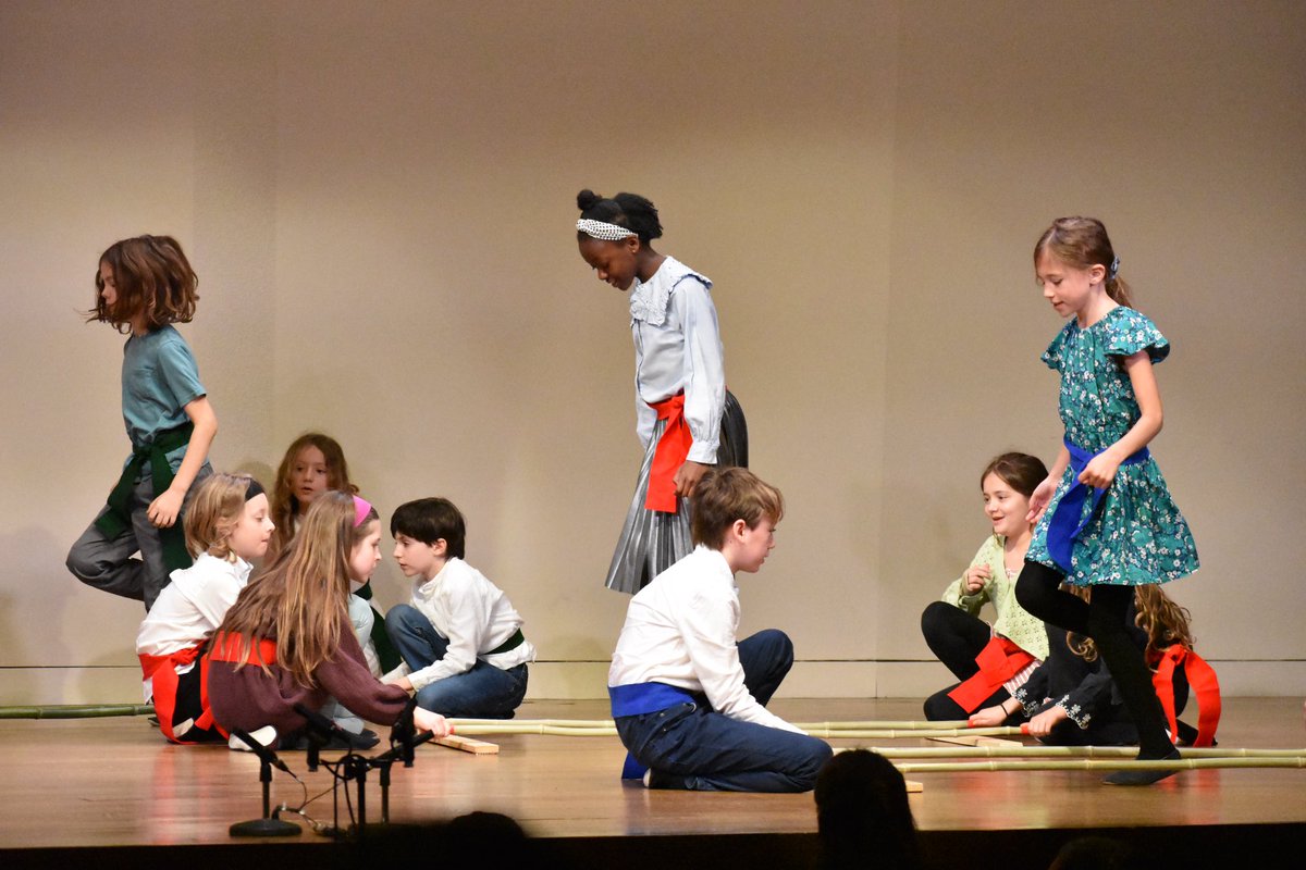 SteinerSchoolNY's tweet image. Nothing like enjoying the work of our #steinerstudents during our #springassembly where reverence, enthusiasm, and a sense of community are always present. 
Relive those moments here:
vimeo.com/923887814

#waldorfeducation #steinercommunity #waldorfschools #independentschools