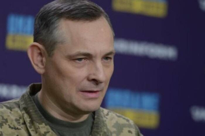 Viktor23404370's tweet photo. Хто там питав за що зняли? Ось за це...

ЯКБИ В ЗСУ НА ОЗБРОЄННІ БУВ
"ГРІМ", ТО ВІЙНИ Б НЕ БУЛО - РЕЧНИК КОМАНДУВАННЯ ПОВІТРЯНИХ СИЛ
ЗСУ https://t.co/LPkf1hSLzD