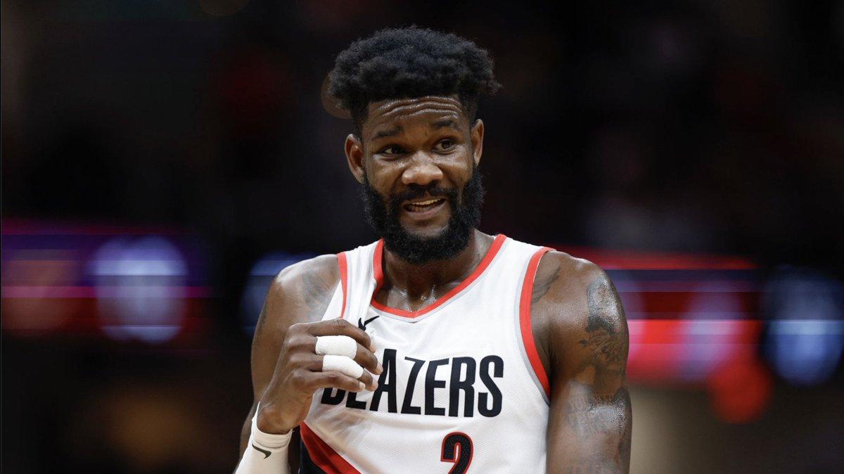 1u - DeAndre Ayton over 1.5 AST (+110 365)

Under in 4/5 so we’re getting nice juice here. With Vucevic at the level/CHI so hedge heavy & DA so dominant lately I think he’ll see aggressive weakside help on the short roll - lends itself to open cutters/shooters.

#NBA #PlayerProps
