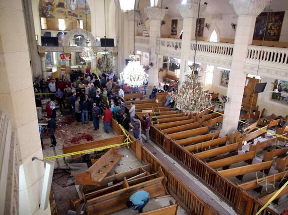 Nella Domenica delle Palme del 2017 terroristi islamisti suicidi fecero strage ad #Alessandria e #Tanta, in #Egitto. Le vittime cristiane furono 47 e più di 100 i feriti. #ACSitalia li ricorda nella preghiera!