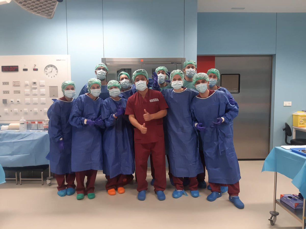 CREBA (@creballeida) on Twitter photo Los residentes de Cirugía del <a href="/harnaulleida/">Hospital Universitari Arnau de Vilanova</a> han podido disfrutar hoy de una sesión de práctica y de entrenamiento única, bajo la dirección del Dr. Frank Vela <a href="/ffrank_vp/">Frank Vela</a> 👏🏼👏🏼👏🏼
#MIR #MIR2024 Los residentes de Cirugía del <a href="/harnaulleida/">Hospital Universitari Arnau de Vilanova</a> han podido disfrutar hoy de una sesión de práctica y de entrenamiento única, bajo la dirección del Dr. Frank Vela <a href="/ffrank_vp/">Frank Vela</a> 👏🏼👏🏼👏🏼
#MIR #MIR2024
