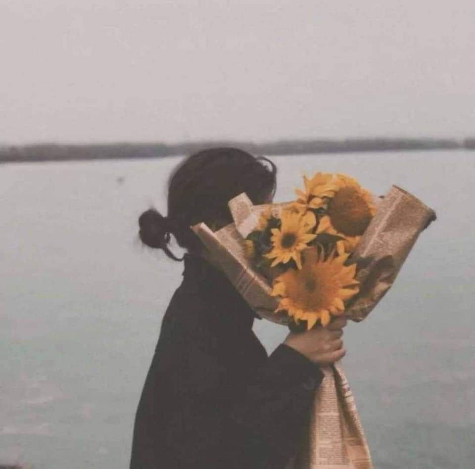 sunflow23002724's tweet image. เพราะตอนเราร้องไห้ไม่มีคนเห็น.🥹🌻