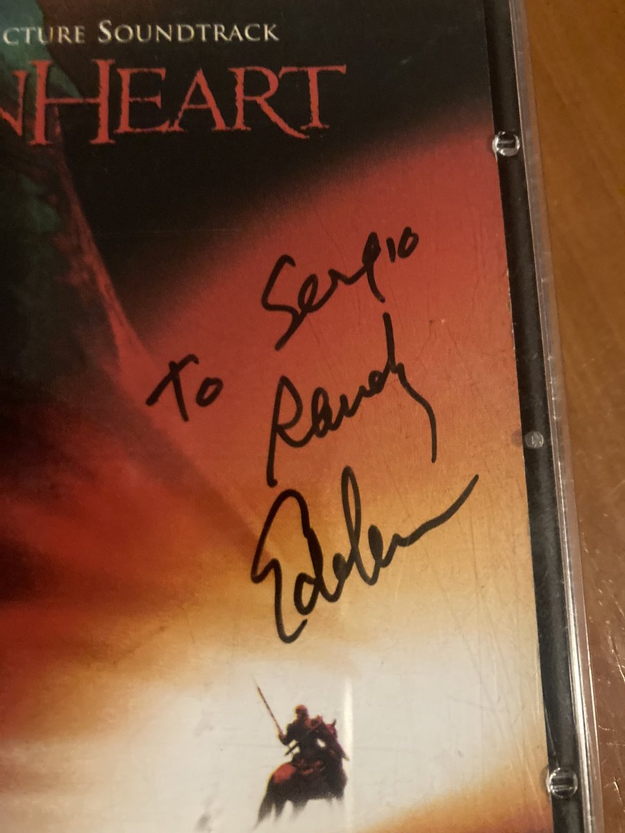 shardasmal's tweet photo. Opiniones sobre esta #bso de #RandyEdelman ? Personalmente la valoro como ya de las mejores #bandasonoras de su autor. Épica, sinfónica y divertida. ¿Una joya? #Dragonheart #cine #musica #score #soundtrack #edelman #hardasmal #pelicula https://t.co/GnpD1qaiVS