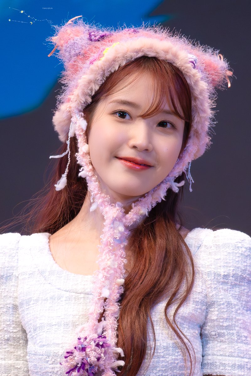 iu_snoopy's tweet photo. 240315 아이유 대면 팬싸 (8)🐱 https://t.co/CtZIOYAiRJ