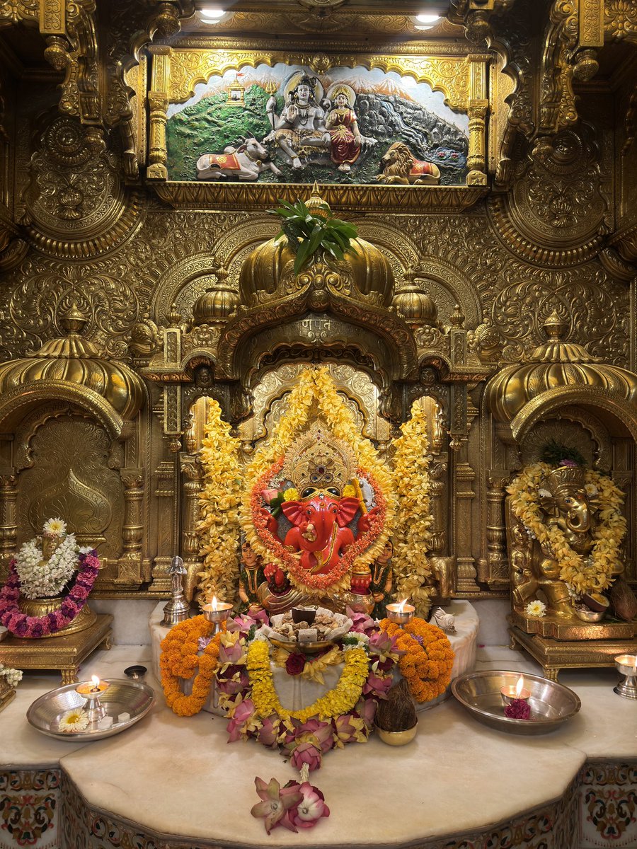 SVTMumbai's tweet photo. 🙏 गणपती  बाप्पा मोरया 🌺मंगलमूर्ती मोरया 🙏१८/०३/२०२४
🙏Ganapati Bappa Moraya 🌺 Mangalmurti Moraya  🙏18/03/2024 https://t.co/ErgSRelPao
